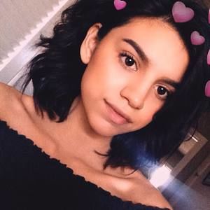 Meet your Posher, Veronica